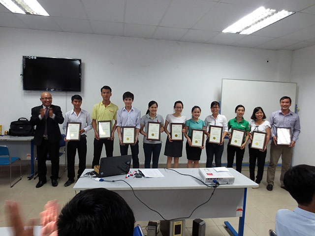 Kỹ năng bán hàng chuyên nghiệp - Sunjin (18 & 19-11-2014)